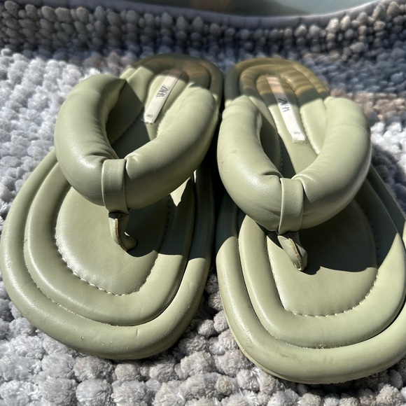 Zara Quilted Sandals Olive - Picture 2 of 3